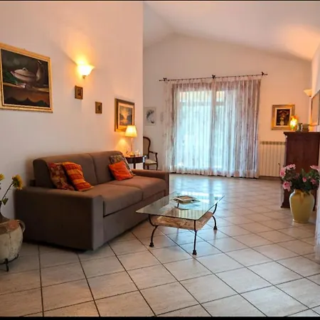 Casa La Terrazza-le Fornaci- Casa vacanze Sassetta
